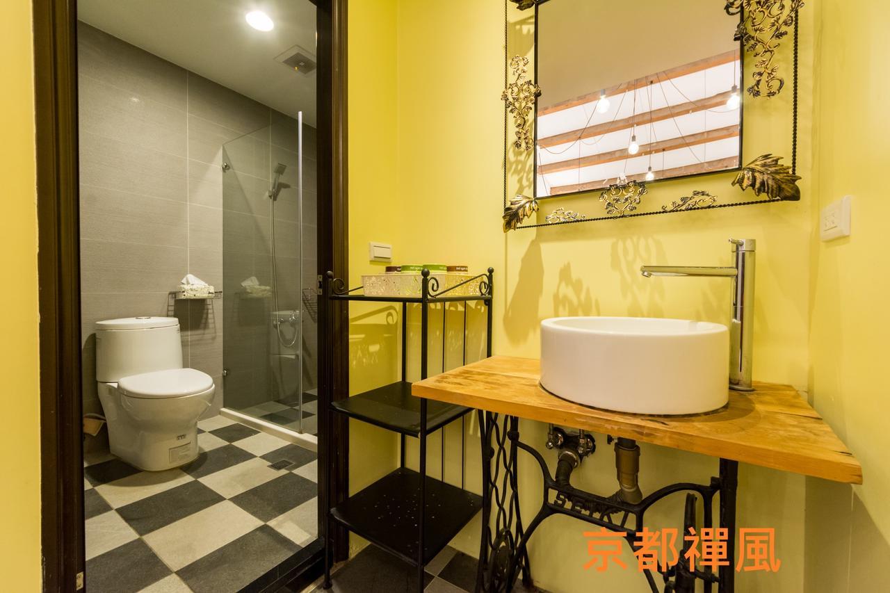 羅東夜宿 Luodong Luaran gambar