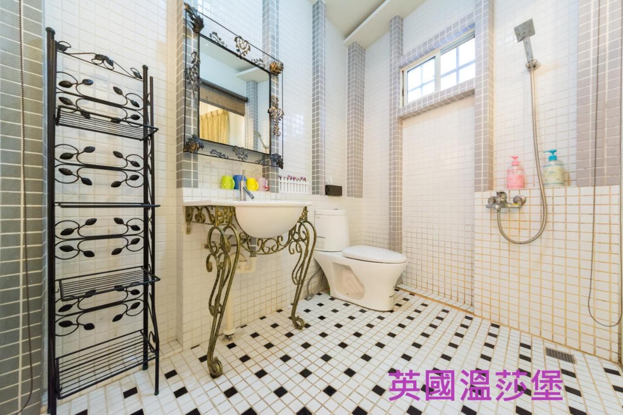 羅東夜宿 Luodong Luaran gambar