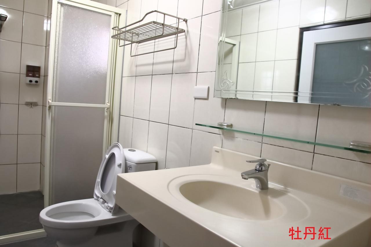 羅東夜宿 Luodong Luaran gambar