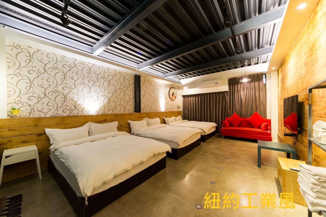 羅東夜宿 Luodong Luaran gambar